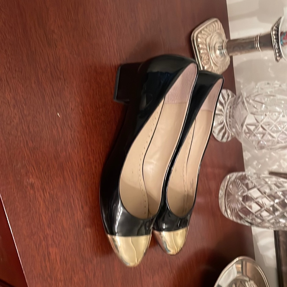 Adrienne Vittadini, black patent gold toe low heeled classic